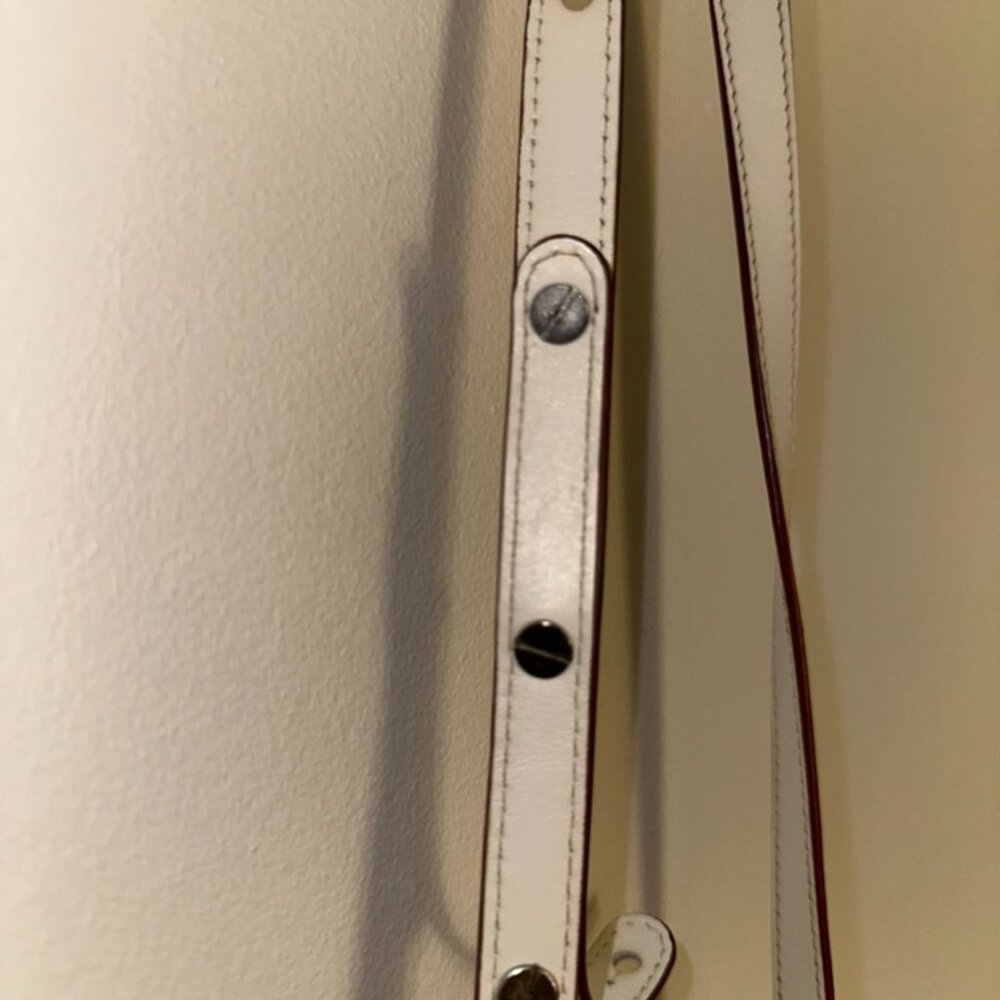 Behno Ina Mini Crossbody Bag - White/Terracotta | Nappa Leather - Picture 9 of 16